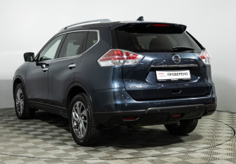 Подержанный автомобиль Nissan X-Trail 2018 года (7 фото)