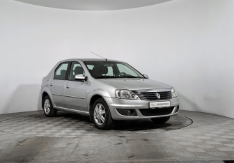 Подержанный автомобиль Renault Logan Sedan 2013 года (3 фото)