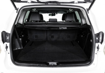 Подержанный автомобиль Toyota Highlander 2014 года (31 фото)