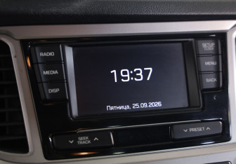 Подержанный автомобиль Hyundai Solaris Sedan 2019 года (13 фото)