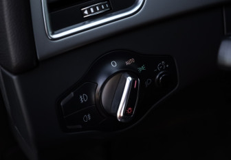 Подержанный автомобиль Audi A5 Coupe 2013 года (15 фото)