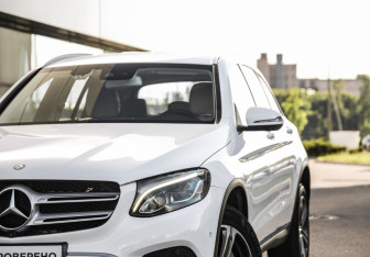 Подержанный автомобиль Mercedes-Benz GLC Coupe 2017 года (2 фото)