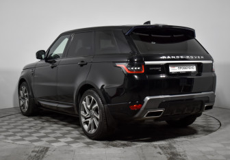 Подержанный автомобиль Land Rover Range Rover Sport 2019 года (7 фото)
