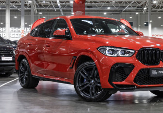 Подержанный автомобиль BMW X6 M 2021 года (10 фото)