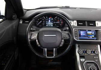 Подержанный автомобиль Land Rover Range Rover Evoque 2018 года (10 фото)