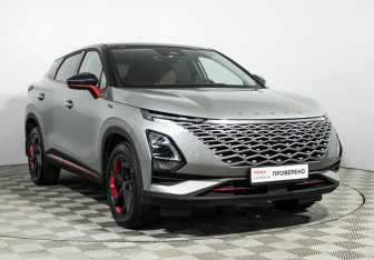 Подержанный автомобиль Omoda C5 2023 года (3 фото)
