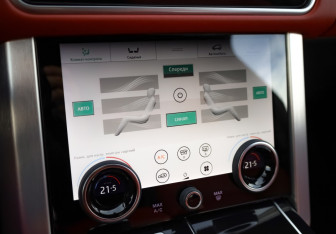 Подержанный автомобиль Land Rover Range Rover 2019 года (22 фото)