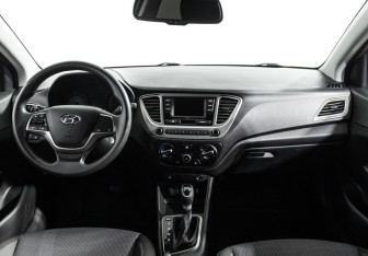 Подержанный автомобиль Hyundai Solaris Sedan 2021 года (13 фото)