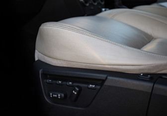 Подержанный автомобиль Land Rover Freelander 2011 года (22 фото)