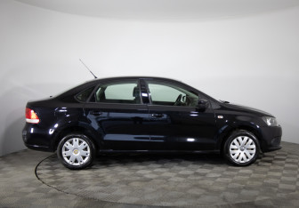 Подержанный автомобиль Volkswagen Polo Sedan 2011 года (4 фото)