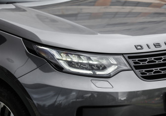 Подержанный автомобиль Land Rover Discovery 2019 года (11 фото)