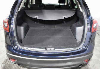 Подержанный автомобиль Mazda CX-5 2017 года (19 фото)