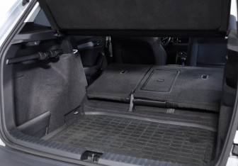 Подержанный автомобиль Skoda Karoq 2021 года (27 фото)