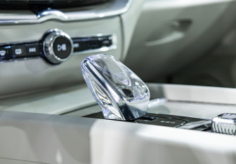 Подержанный автомобиль Volvo XC60 2019 года (23 фото)