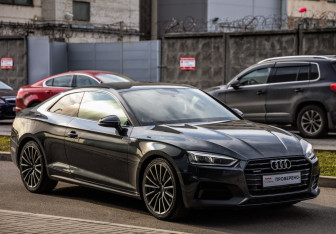 Подержанный автомобиль Audi A5 Coupe 2019 года (4 фото)