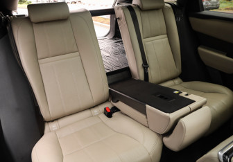 Подержанный автомобиль Land Rover Range Rover Velar 2021 года (34 фото)