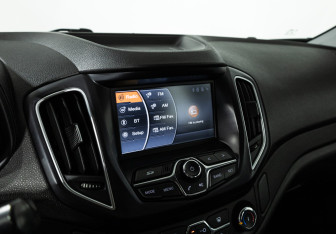 Подержанный автомобиль Chery Tiggo 5 2015 года (16 фото)
