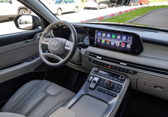 Подержанный автомобиль Hyundai Palisade 2023 года (9 фото)
