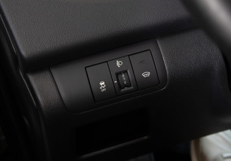 Подержанный автомобиль Kia Cerato Sedan 2009 года (17 фото)