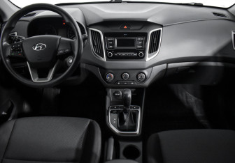 Подержанный автомобиль Hyundai Creta 2021 года (13 фото)