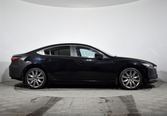 Подержанный автомобиль Mazda 6 Sedan 2020 года (4 фото)
