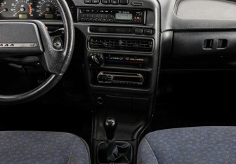 Подержанный автомобиль LADA (ВАЗ) 2114 2004 года (13 фото)