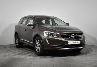 Подержанный автомобиль Volvo XC60 2014 года (3 фото)
