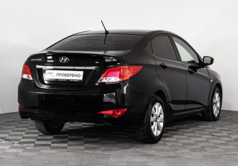 Подержанный автомобиль Hyundai Solaris Sedan 2016 года (5 фото)