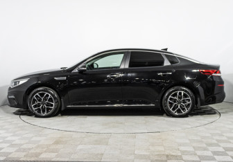 Подержанный автомобиль Kia Optima Sedan 2018 года (8 фото)