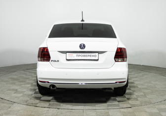 Подержанный автомобиль Volkswagen Polo Sedan 2019 года (6 фото)