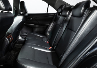 Подержанный автомобиль Toyota Camry Sedan 2012 года (10 фото)