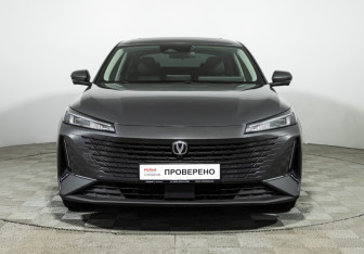 Подержанный автомобиль Changan Lamore 2023 года (2 фото)