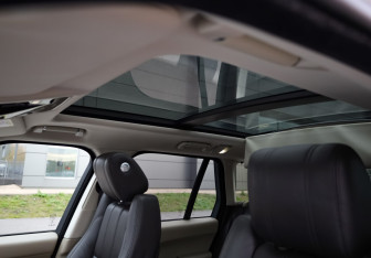 Подержанный автомобиль Land Rover Range Rover 2013 года (28 фото)