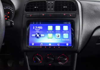 Подержанный автомобиль Volkswagen Polo Sedan 2011 года (16 фото)