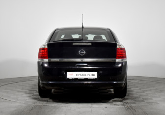 Подержанный автомобиль Opel Vectra Liftback 2008 года (6 фото)