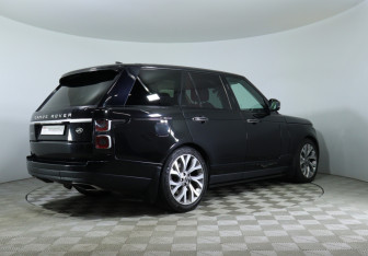 Подержанный автомобиль Land Rover Range Rover 2018 года (5 фото)