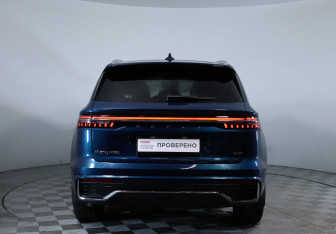 Подержанный автомобиль Geely Monjaro 2023 года (6 фото)