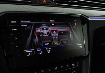 Подержанный автомобиль Volkswagen Passat Wagon 2020 года (20 фото)