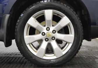 Подержанный автомобиль Mitsubishi Outlander 2012 года (9 фото)