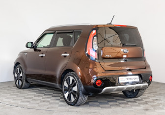 Подержанный автомобиль Kia Soul 2017 года (7 фото)