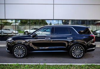Подержанный автомобиль Hyundai Palisade 2023 года (8 фото)