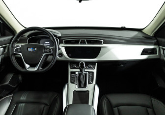 Подержанный автомобиль Geely Atlas 2021 года (13 фото)