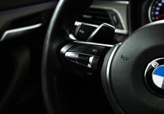 Подержанный автомобиль BMW X2 2018 года (19 фото)