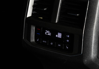 Подержанный автомобиль Volkswagen Teramont 2019 года (29 фото)