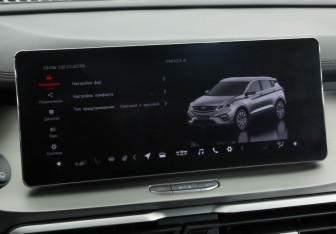 Подержанный автомобиль Geely Coolray 2022 года (14 фото)