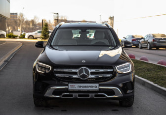 Подержанный автомобиль Mercedes-Benz GLC Coupe 2020 года (3 фото)