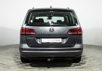 Подержанный автомобиль Volkswagen Sharan 2019 года (6 фото)