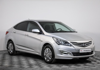 Подержанный автомобиль Hyundai Solaris Sedan 2015 года (3 фото)