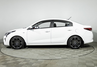 Подержанный автомобиль Kia Rio Sedan 2021 года (8 фото)
