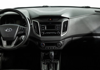 Подержанный автомобиль Hyundai Creta 2021 года (14 фото)